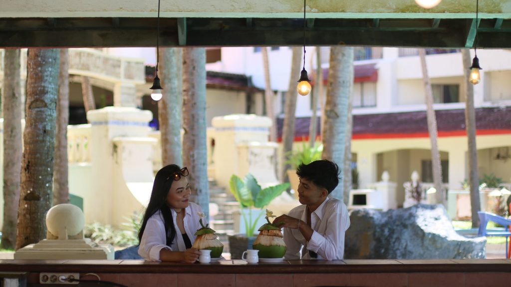 Campo Del Sol Pool Bar Marbella Place Anyer